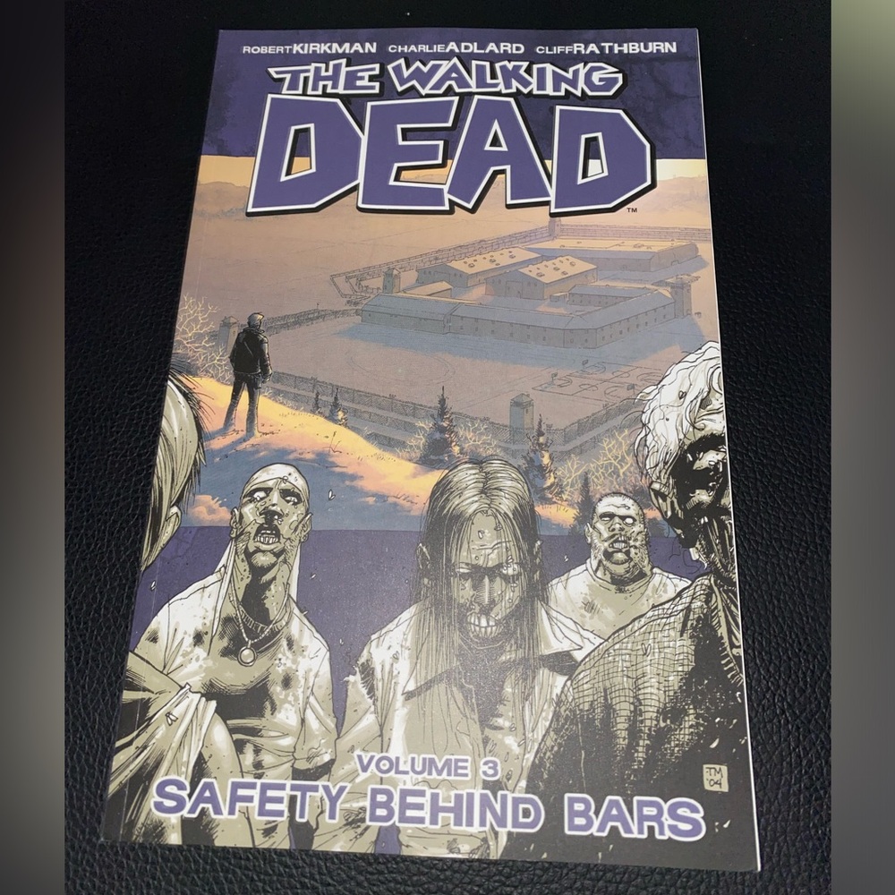 The Walking Dead Volume 3 Graphic Novel